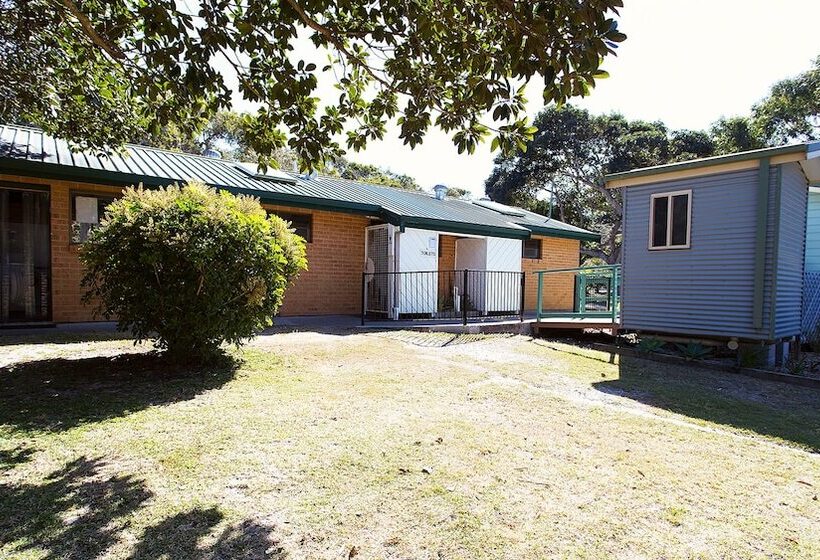 منتجع Grassy Head Holiday Park