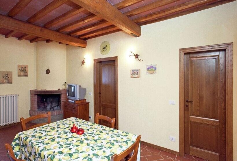 Detached Villa For 6 Pers. With Outdoor Swimming Pool