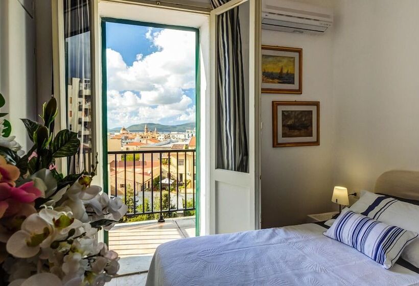 تختخواب و صبحانه Alghero Roof Garden