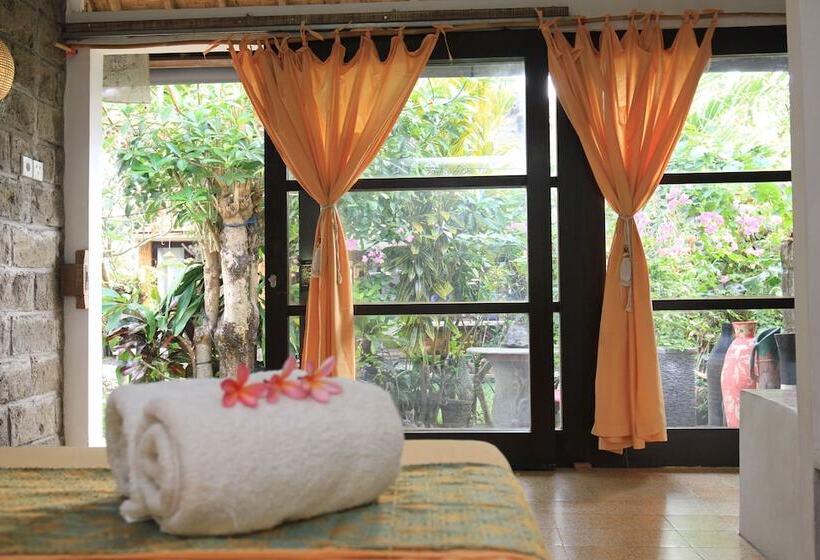 Bed and Breakfast Desa Cepaka Homestay