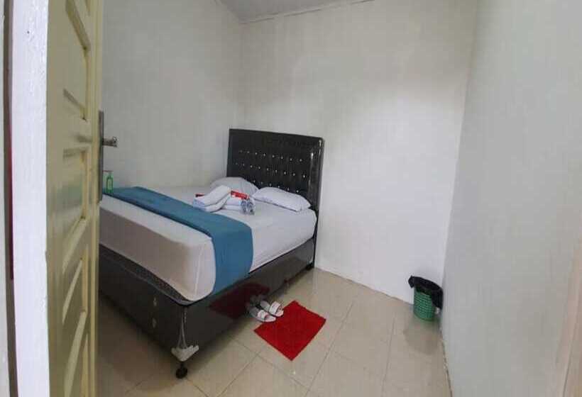 هتل New Fatimah Guest House Syariah