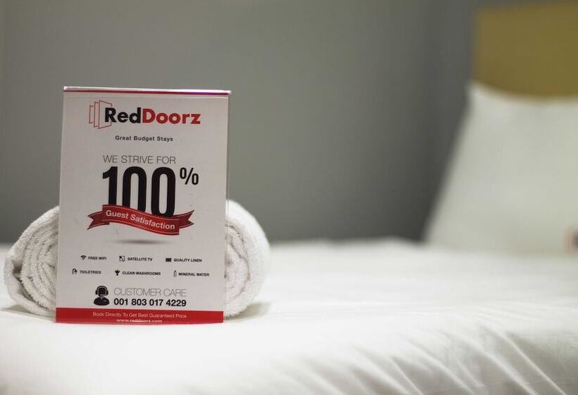 酒店 Reddoorz @ Tegal Sari Berawa