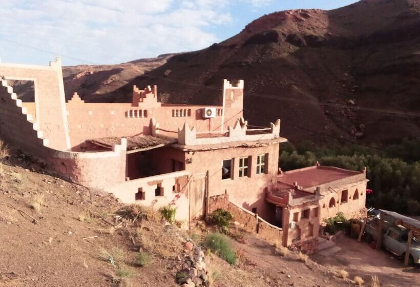 بنسيون Dar Zara