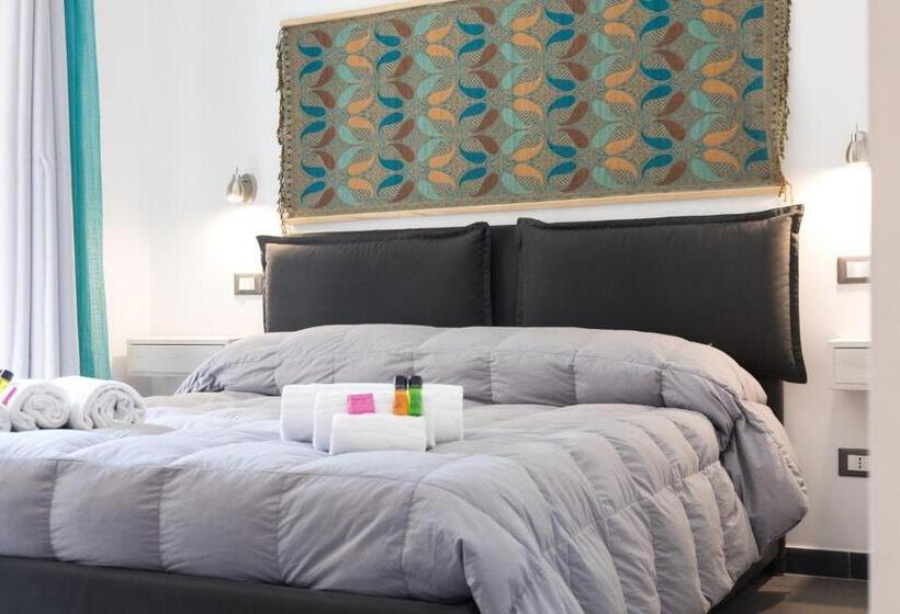 پانسیون My Way   Rooms   Palazzo San Matteo