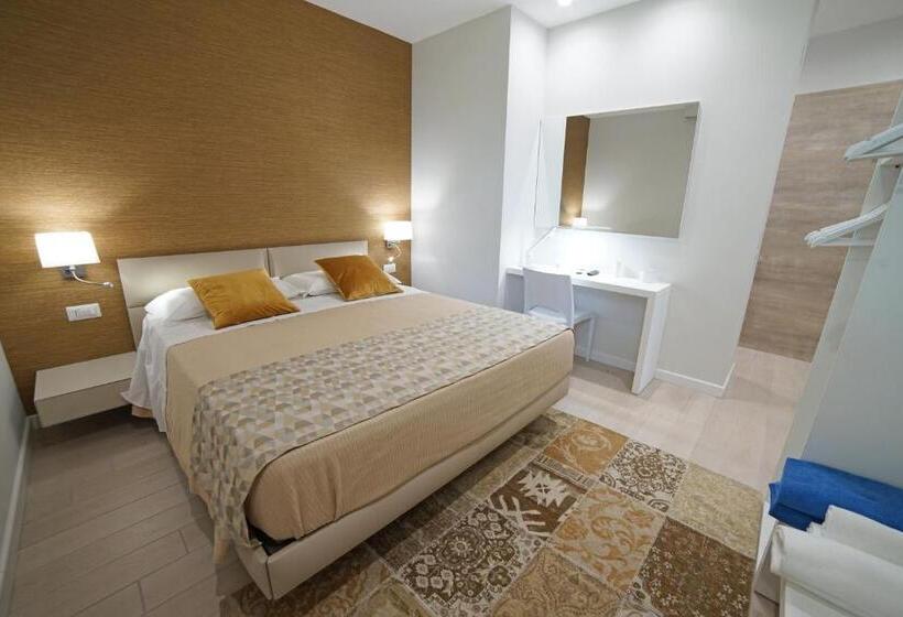 اقامتگاه Isola Bella Infinity Suites