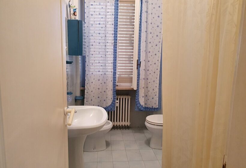 Sestri Mare & Beach Services Residence