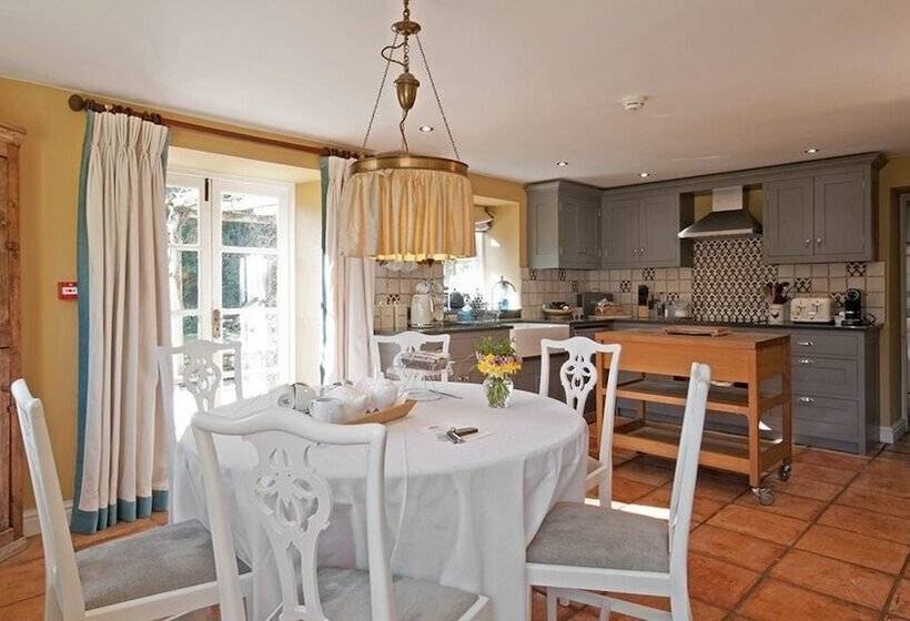 Bookers Cottage