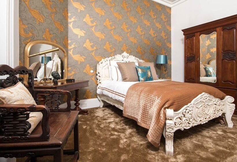 Firlands House