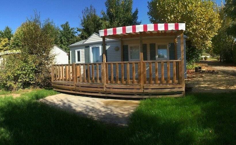 酒店 Camping Les Poutiroux   Mobilhome