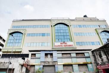هتل Capital O 46832 Gaayatri Residency
