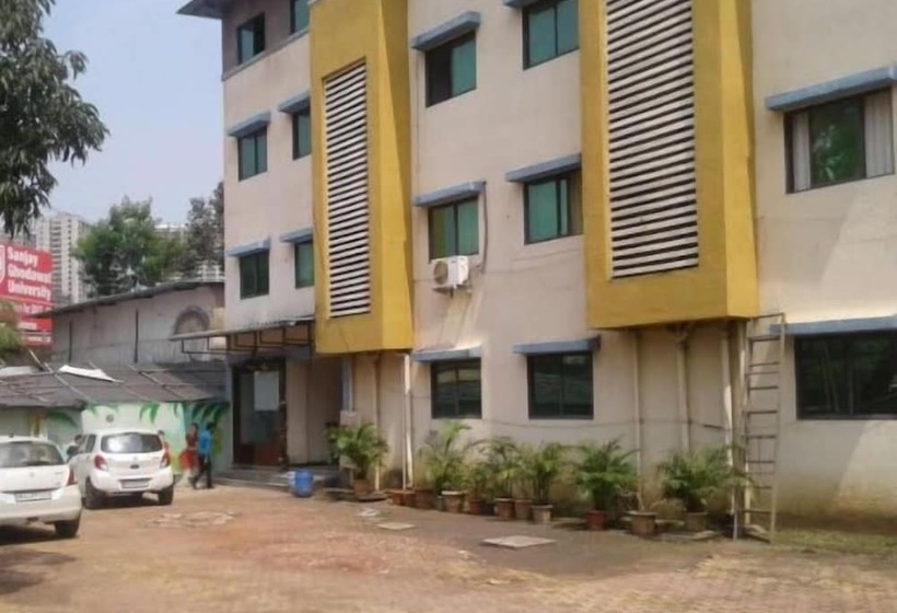 هتل Mahalaxmi