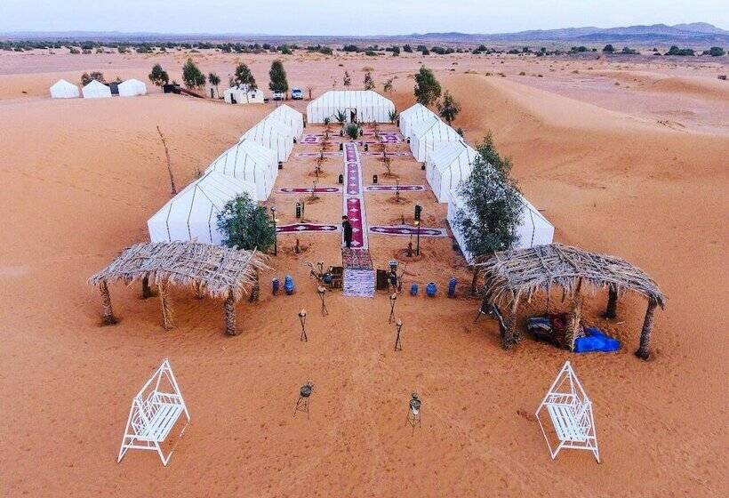 هتل Merzouga Paradise Luxury Camp