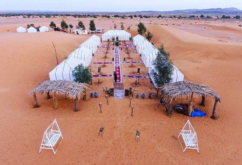 هتل Merzouga Paradise Luxury Camp