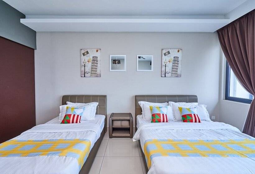 هتل Oyo Home 89316 Special Studio Setia Alam Trefoil