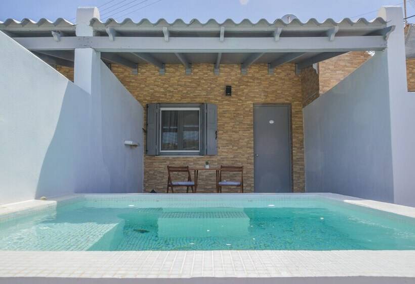 پانسیون Avgerinos Deluxe Rooms