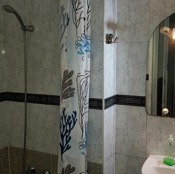 بنسيون Low Cost Rooms Las Llaves 4
