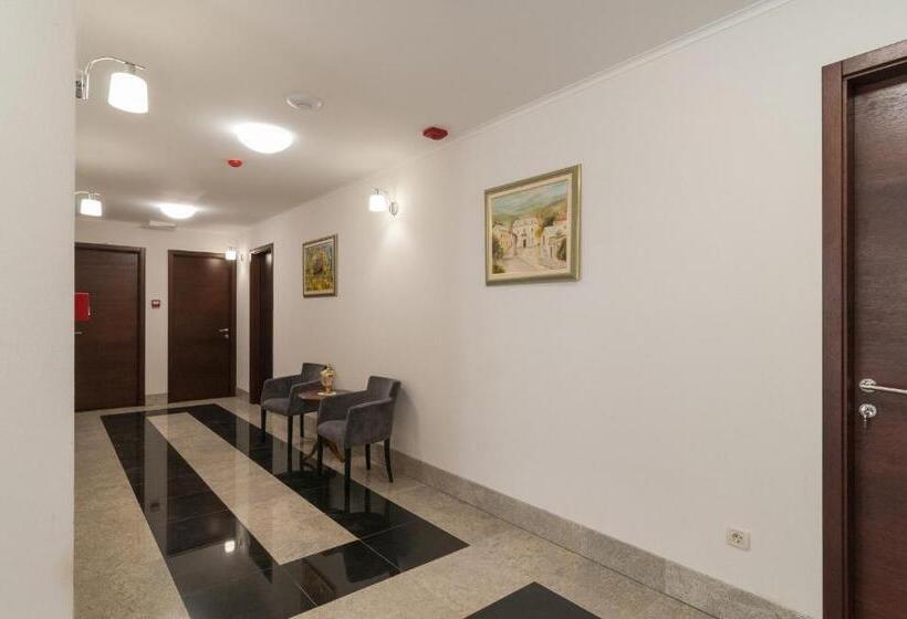 Пансион Luxury Rooms Near The Beach3