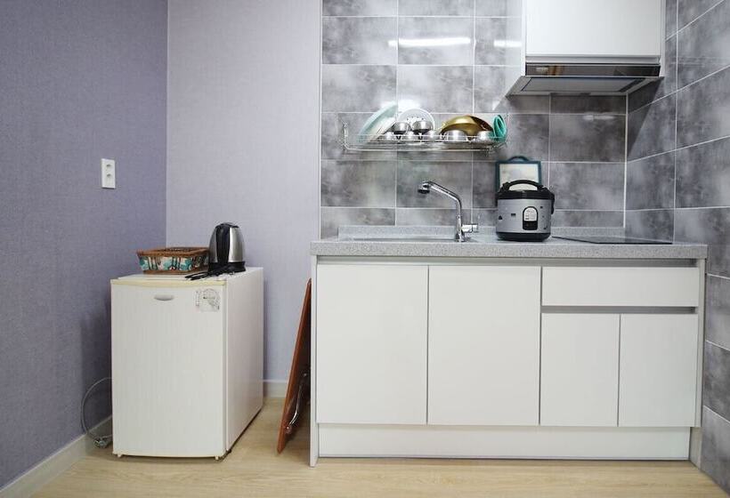 פנסיון Muju Haebaragi Hostel