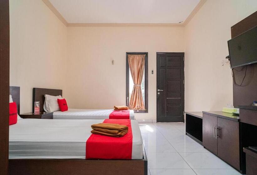 فندق Reddoorz @ Wisma Pangrango