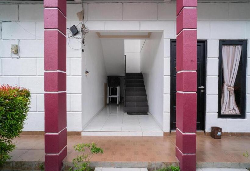 فندق Reddoorz @ Wisma Pangrango