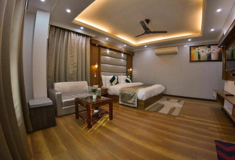 בית מלון כפרי Royal Milad