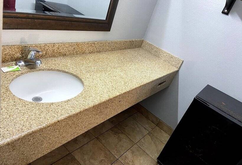 מוטל Embers Inn