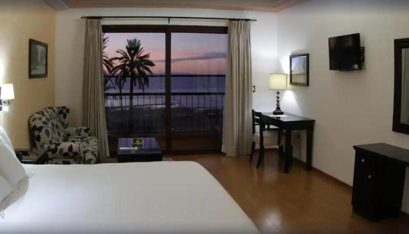 پانسیون Beach Club Junior Suite