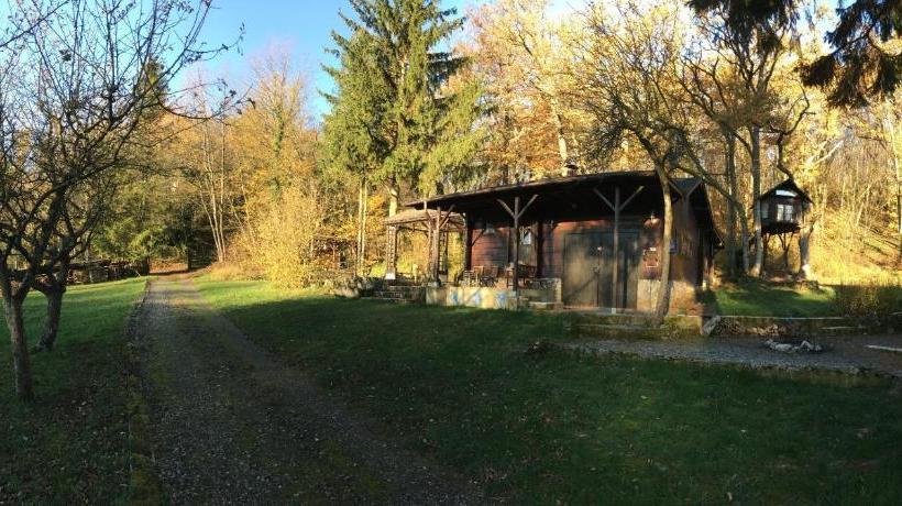 بنسيون Ecolodge Le Grand Nichet