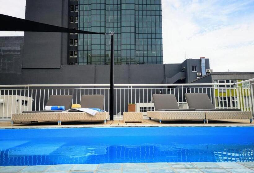 Urban Oasis Apart