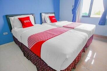 هتل Oyo 90072 Apri Inn Syariah