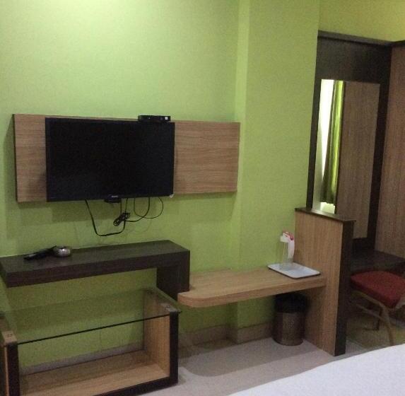בית מלון כפרי Sri Vaari Residency
