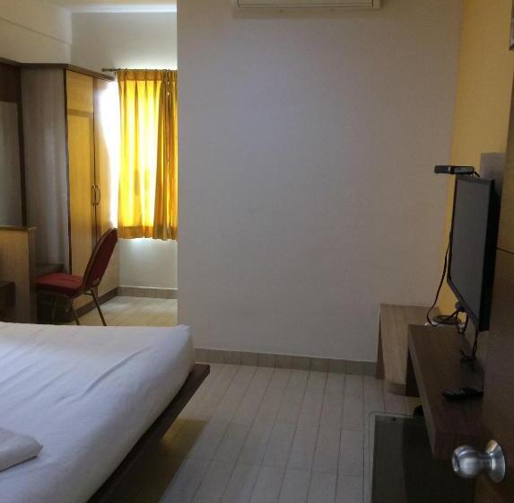 בית מלון כפרי Sri Vaari Residency