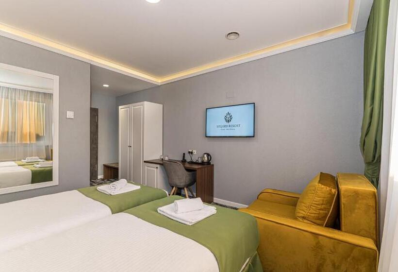 هتل Stejarii Resort