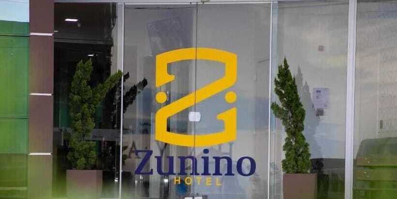酒店 Zunino