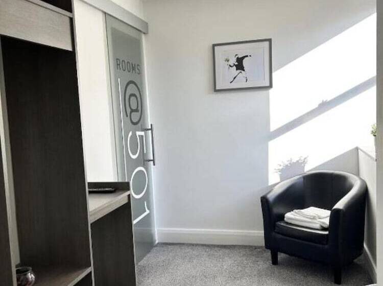 هاستل Rooms Kingswood