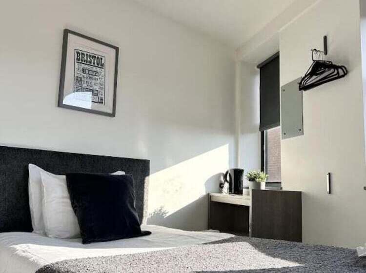 هاستل Rooms Kingswood