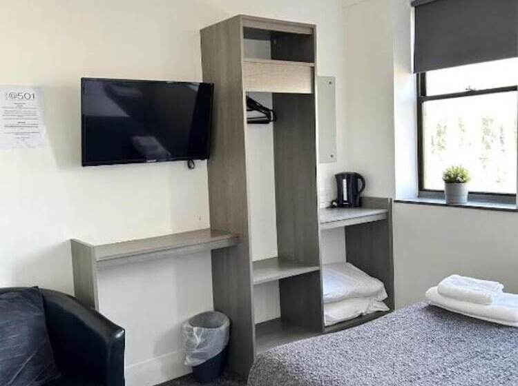 هاستل Rooms Kingswood