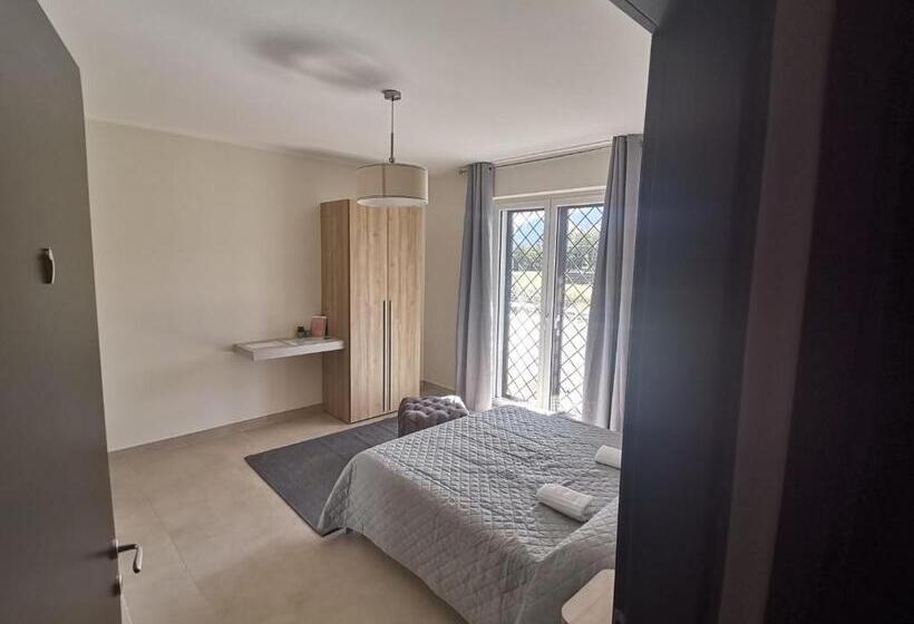 مبيت وإفطار Montesarchiorooms