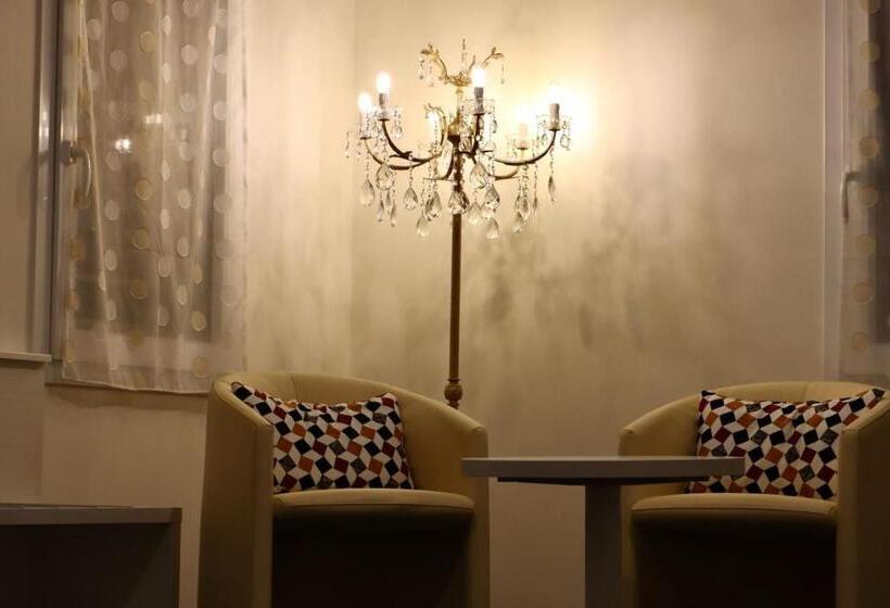 مبيت وإفطار Villa Il Selvatico