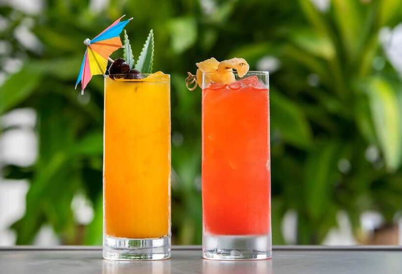 هتل Courtyard By Marriott Fort Lauderdale Downtown