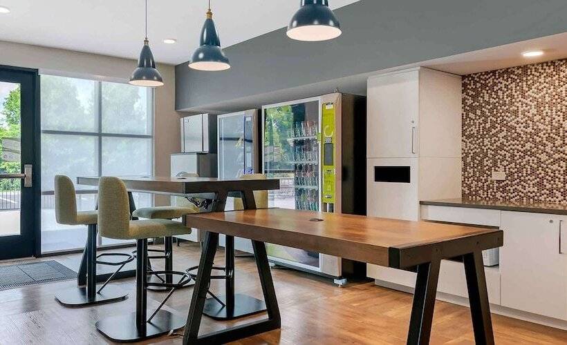 هتل Extended Stay America Premier Suites  Orlando  Sanford