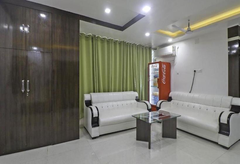 فندق Oyo 75905 Stay Villa