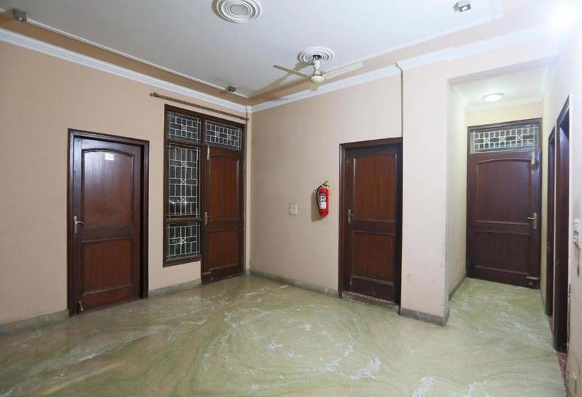 בית מלון כפרי Oyo Flagship 75411  Star