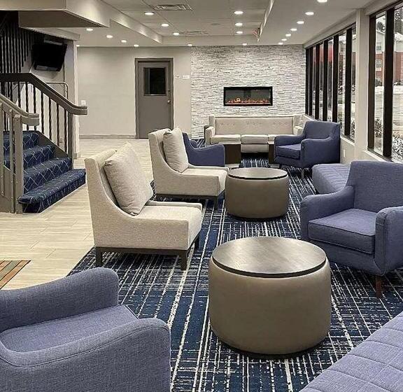 בית מלון כפרי Quality Inn Roseville Detroit North