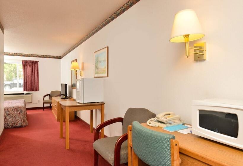 هتل Americas Best Value Inn & Suites Clear Lake