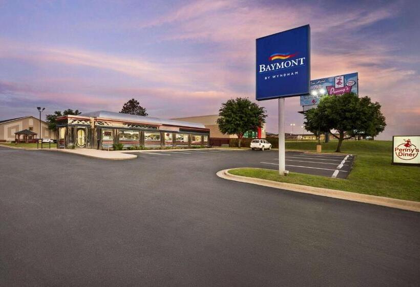 בית מלון כפרי Baymont By Wyndham Hearne