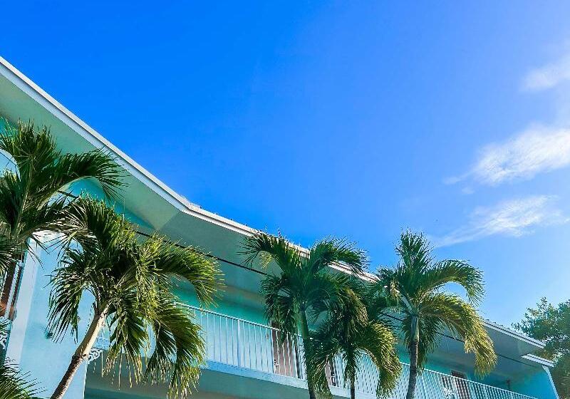 Отель Bayside Inn Key Largo