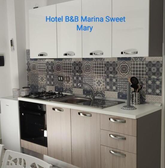 هتل B&b Marina