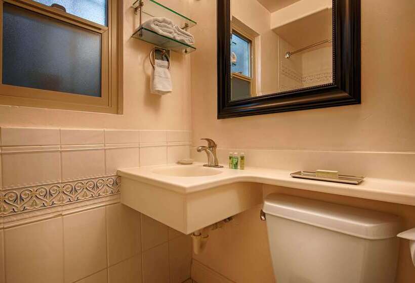 هتل Best Western Downtown San Diego