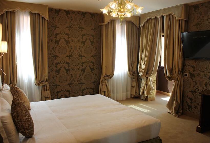 Fotos del hotel Casanova:  12